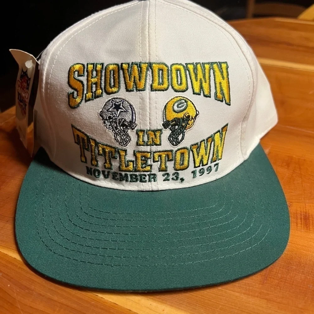 Vintage 1997 Cowboys Green Bay Showdown in Titletown Baseball Cap